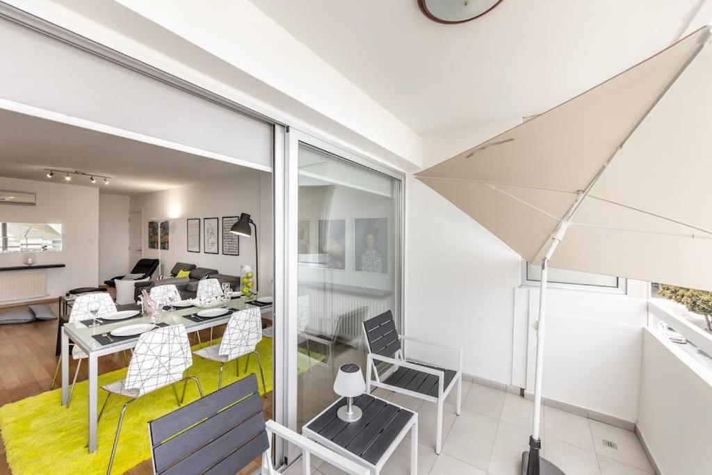 Apartmán Luxurious Bright & Stylish 2Br With Office In Nikósie Exteriér fotografie